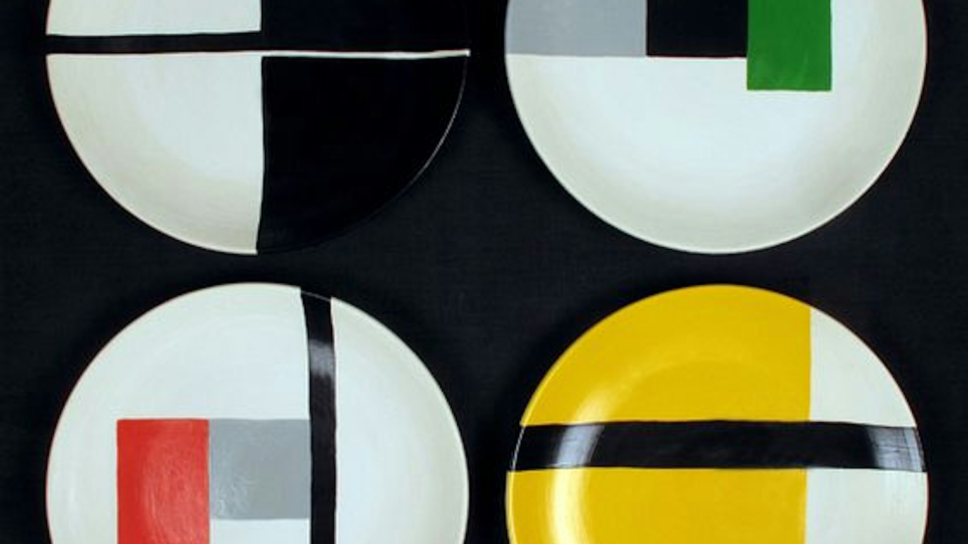 Bauhaus Plate Painting with Darkroom @ Birch